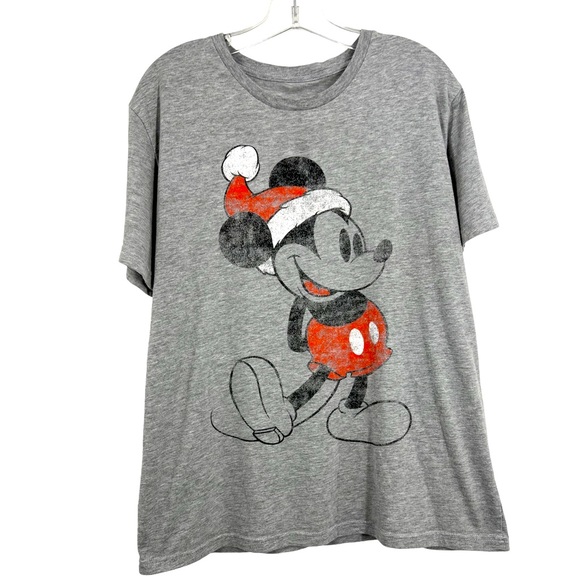 Disney Tops - DISNEY t shirt Christmas Mickey size Large